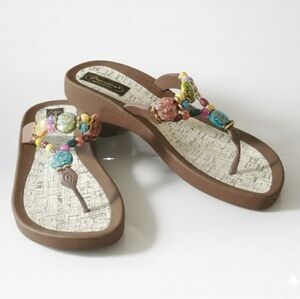 Grandco Size 10 NEW Sandals Rainbow Beaded Thong Flip Flop Brown Foam Cork